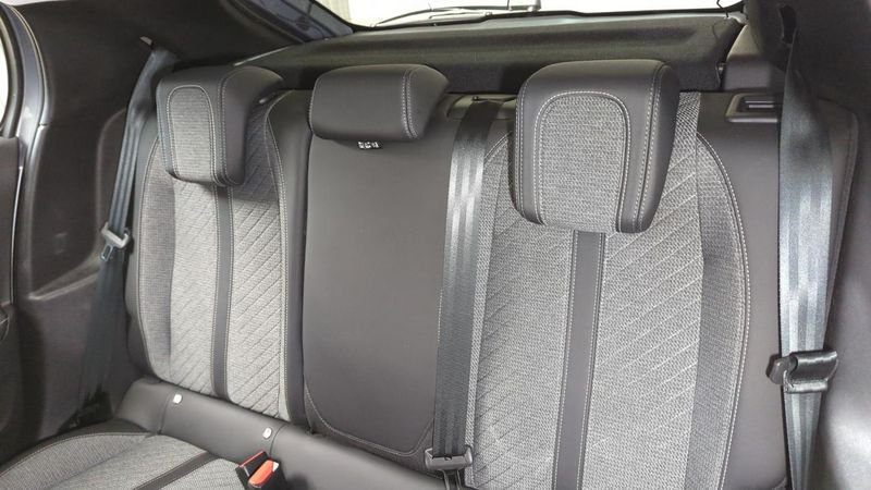 Peugeot 208 Puretech 100 s&s bvm6 allure