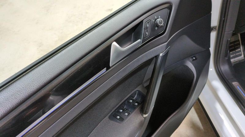 Volkswagen Golf 1.4 tsi 204 hybride rechargeable dsg6 gte + adml + pack drive assist ii