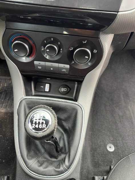 FIAT BRAVO 1.4i 16v 90ch Emotion