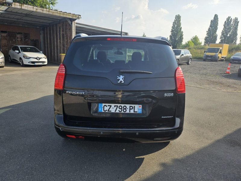 PEUGEOT 5008 2013 2.0l HDI - 16V/Révisée &Garantie 