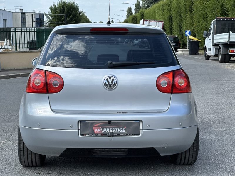 VOLKSWAGEN GOLF 2006