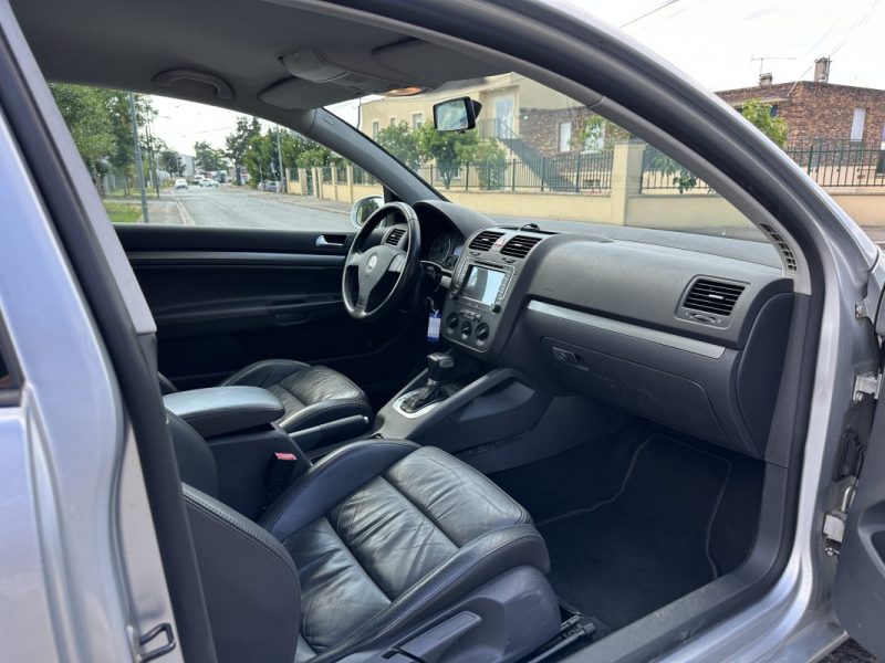 VOLKSWAGEN GOLF 2006