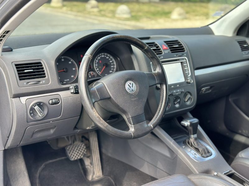 VOLKSWAGEN GOLF 2006