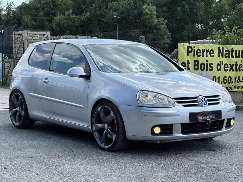 VOLKSWAGEN GOLF 2006