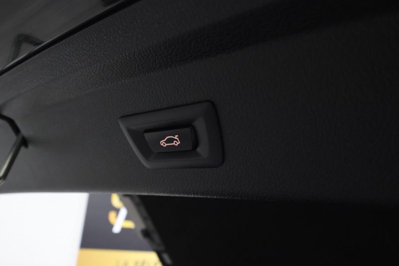 B.M.W. Série 3 2015