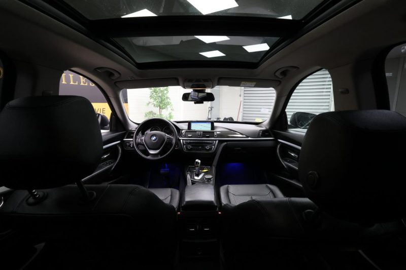 B.M.W. Série 3 2015