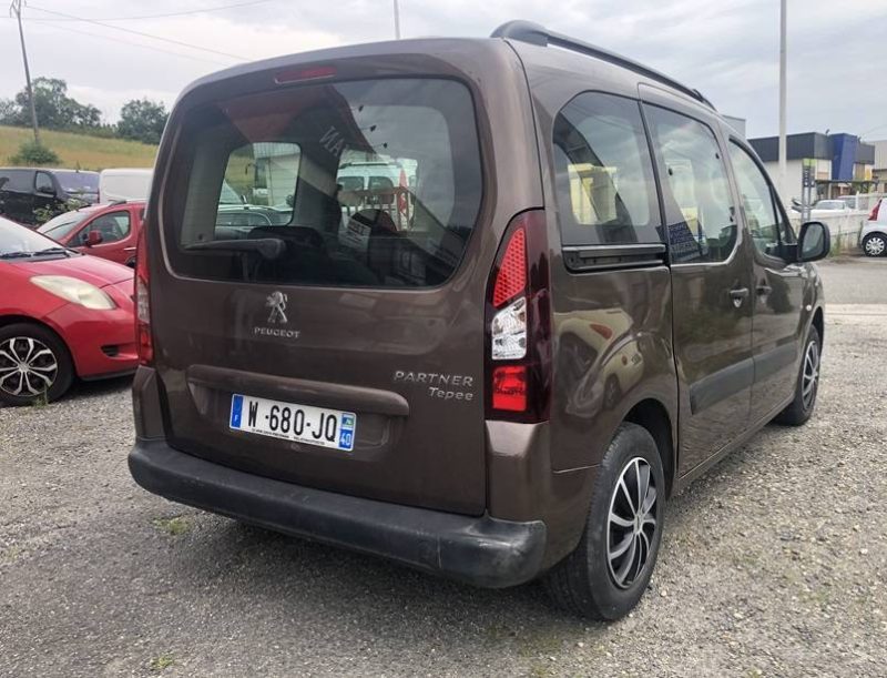 PEUGEOT Partner 2014