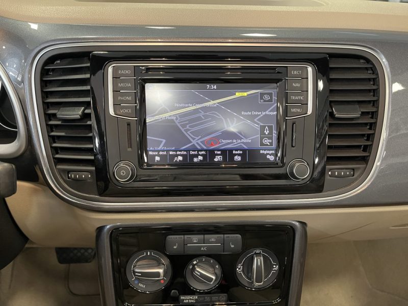 VOLKSWAGEN COCCINELLE Cabriolet - 2017