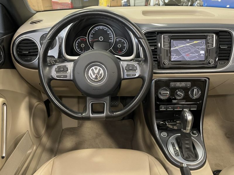 VOLKSWAGEN COCCINELLE Cabriolet - 2017