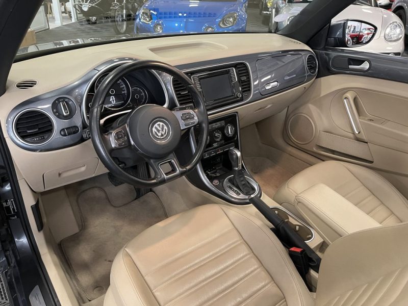 VOLKSWAGEN COCCINELLE Cabriolet - 2017