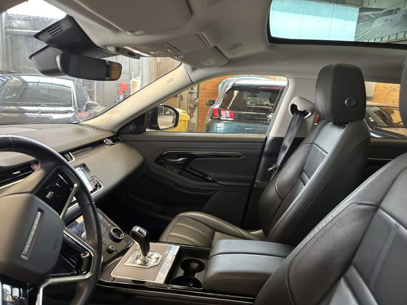 LAND ROVER EVOQUE P300e PHEV Hybrid AWD