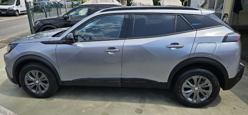 PEUGEOT 2008 2022
