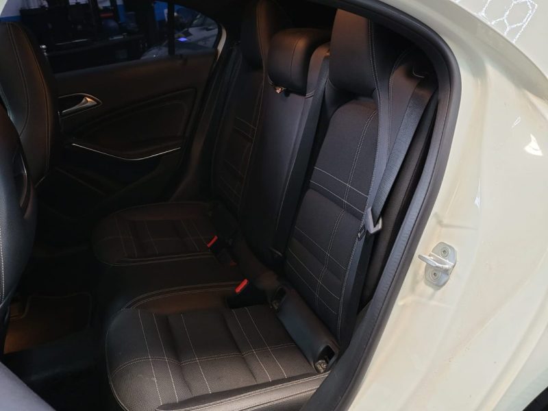 MERCEDES-BENZ CLASSE A (W176) 180d 109cv Sensation 7G-DCT