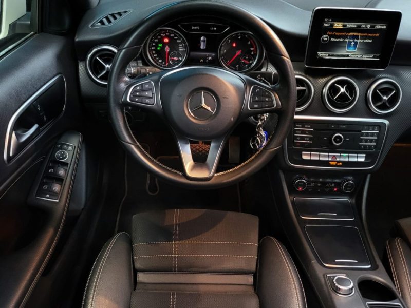 MERCEDES-BENZ CLASSE A (W176) 180d 109cv Sensation 7G-DCT