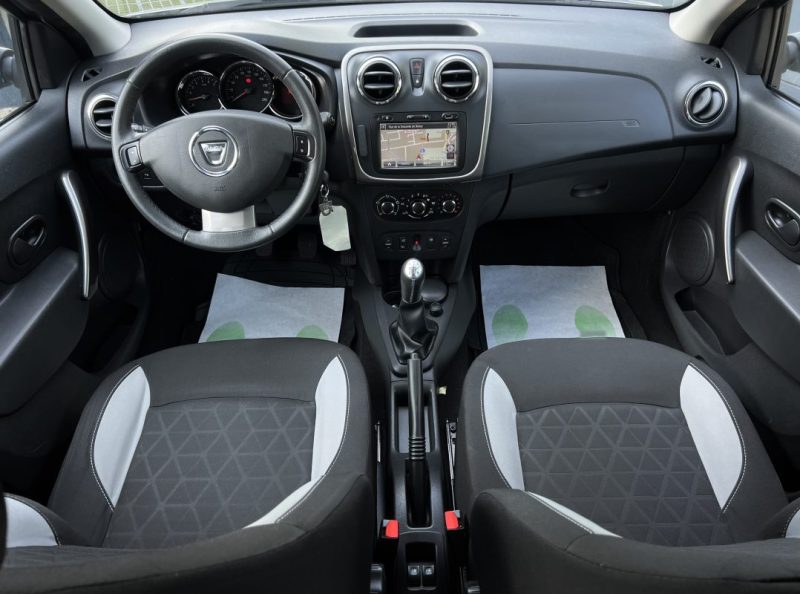 DACIA SANDERO II STEPWAY 1.5 DCI 90 CV ECRAN GPS TACTILE REGULATEUR BLUETOOTH - GARANTIE 1 AN
