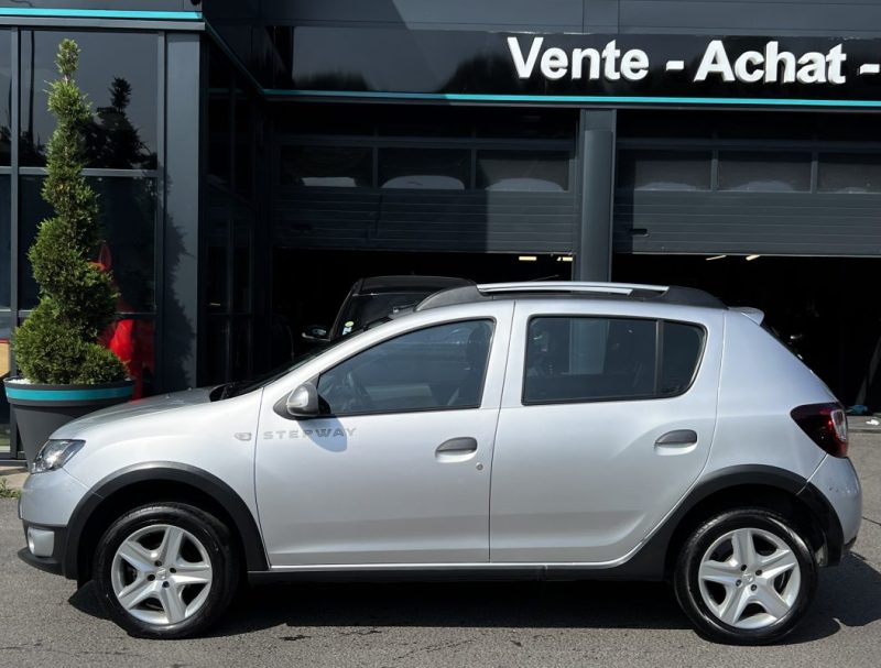 DACIA SANDERO II STEPWAY 1.5 DCI 90 CV ECRAN GPS TACTILE REGULATEUR BLUETOOTH - GARANTIE 1 AN