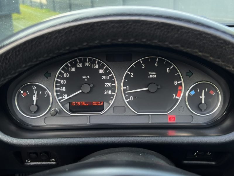 BMW Z3 ROADSTER / CABRIOLET 1.9 i 118 Cv FRAIS A PREVOIR / VENTE EN ETAT