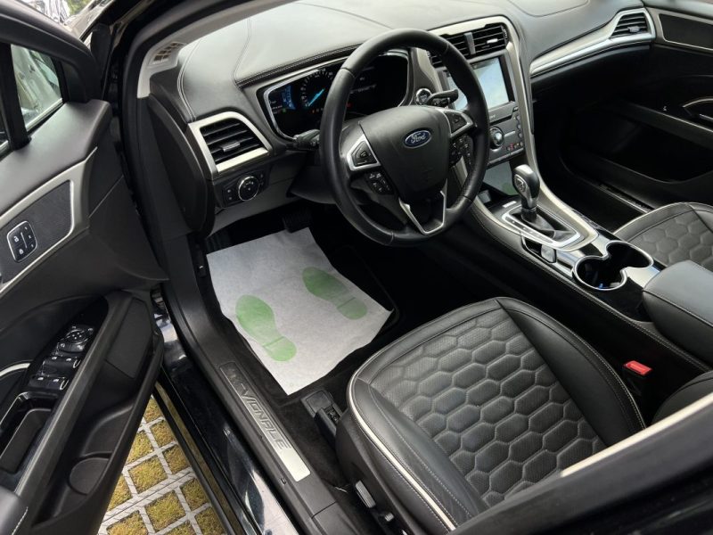 FORD MONDEO 4 IV VIGNAL 2.0 HYBRID 140 / 187 Cv 1ERE MAIN 27 800 Kms TOUTES OPTIONS - GARANTIE 1 AN