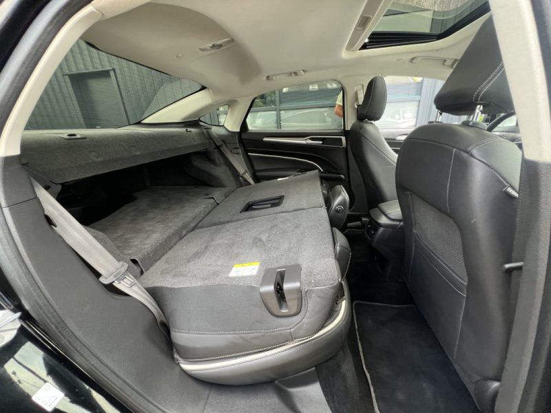 FORD MONDEO 4 IV VIGNAL 2.0 HYBRID 140 / 187 Cv 1ERE MAIN 27 800 Kms TOUTES OPTIONS - GARANTIE 1 AN