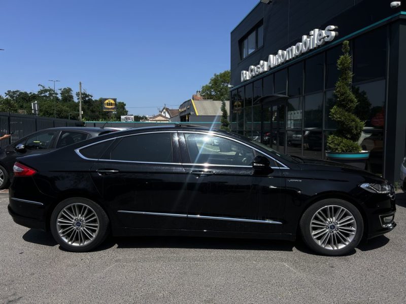 FORD MONDEO 4 IV VIGNAL 2.0 HYBRID 140 / 187 Cv 1ERE MAIN 27 800 Kms TOUTES OPTIONS - GARANTIE 1 AN