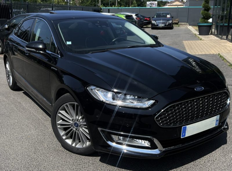 FORD MONDEO 4 IV VIGNAL 2.0 HYBRID 140 / 187 Cv 1ERE MAIN 27 800 Kms TOUTES OPTIONS - GARANTIE 1 AN