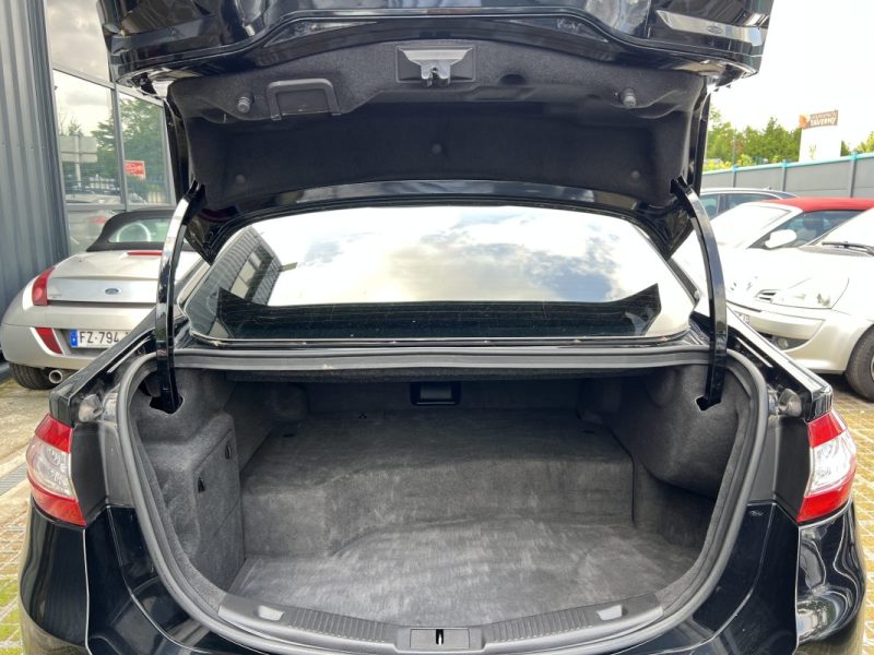 FORD MONDEO 4 IV VIGNAL 2.0 HYBRID 140 / 187 Cv 1ERE MAIN 27 800 Kms TOUTES OPTIONS - GARANTIE 1 AN