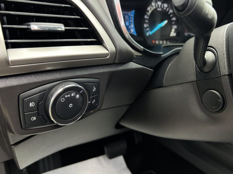 FORD MONDEO 4 IV VIGNAL 2.0 HYBRID 140 / 187 Cv 1ERE MAIN 27 800 Kms TOUTES OPTIONS - GARANTIE 1 AN