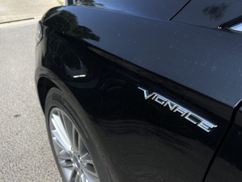 FORD MONDEO 4 IV VIGNAL 2.0 HYBRID 140 / 187 Cv 1ERE MAIN 27 800 Kms TOUTES OPTIONS - GARANTIE 1 AN