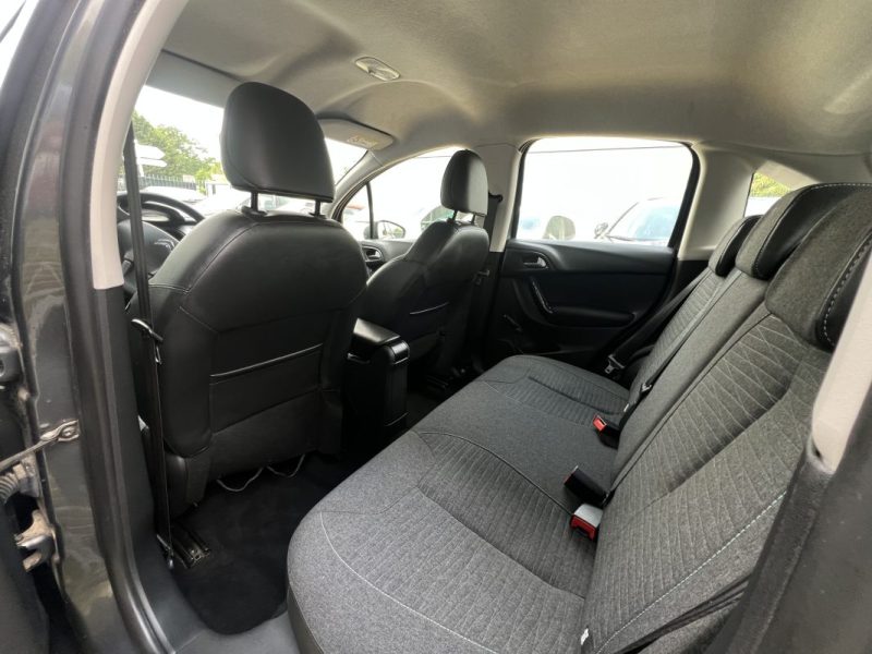 CITROEN C3 II PHASE (2) 1.2 82 Cv 5 PORTES 36 300 Km REGULATEUR BLUETOOTH CRIT AIR 1 - GARANTIE 1 AN