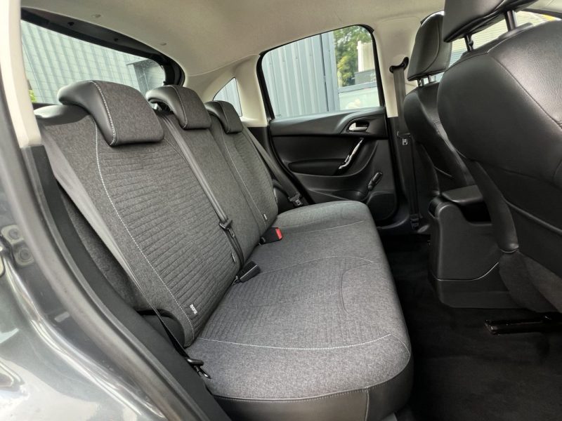 CITROEN C3 II PHASE (2) 1.2 82 Cv 5 PORTES 36 300 Km REGULATEUR BLUETOOTH CRIT AIR 1 - GARANTIE 1 AN