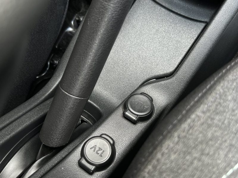 CITROEN C3 II PHASE (2) 1.2 82 Cv 5 PORTES 36 300 Km REGULATEUR BLUETOOTH CRIT AIR 1 - GARANTIE 1 AN