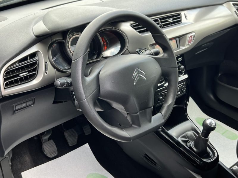 CITROEN C3 II PHASE (2) 1.2 82 Cv 5 PORTES 36 300 Km REGULATEUR BLUETOOTH CRIT AIR 1 - GARANTIE 1 AN