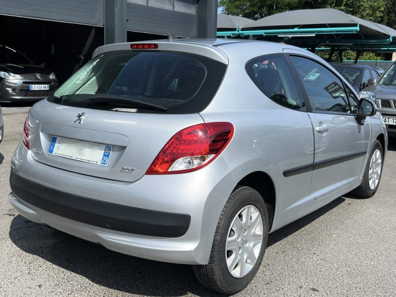 PEUGEOT 207 PHASE 2 1.4 VTI 95 Cv 30 700 Kms 5 PLACES BLUETOOTH / ORIGINE FRANCE - GARANTIE 1 AN