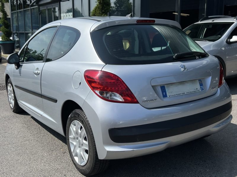 PEUGEOT 207 PHASE 2 1.4 VTI 95 Cv 30 700 Kms 5 PLACES BLUETOOTH / ORIGINE FRANCE - GARANTIE 1 AN