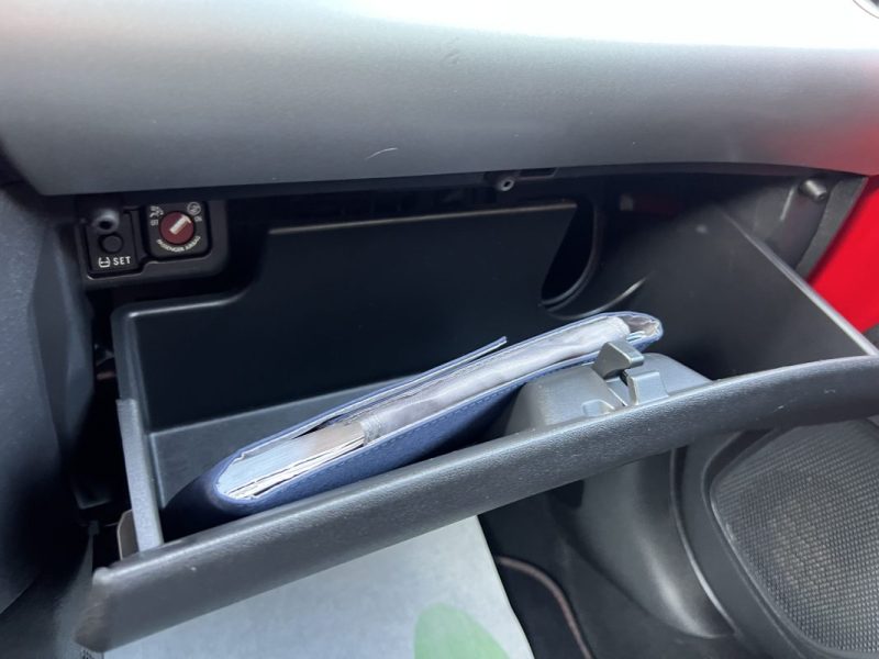 PEUGEOT 108 CABRIOLET / ALLURE TOP 1.2 82 Cv ECRAN TACTILE CAMERA LIMITEUR CRIT AIR 1 Garantie 1 an