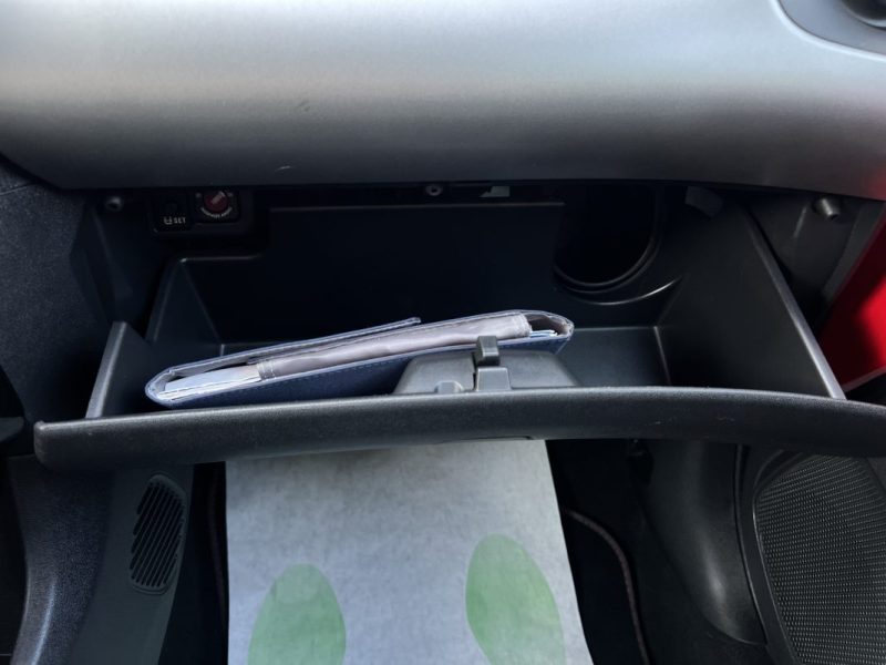 PEUGEOT 108 CABRIOLET / ALLURE TOP 1.2 82 Cv ECRAN TACTILE CAMERA LIMITEUR CRIT AIR 1 Garantie 1 an