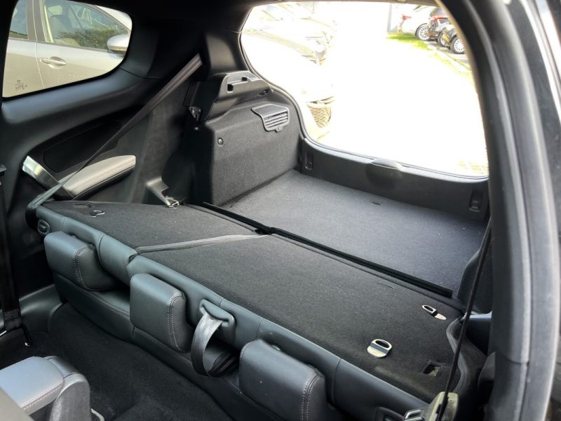 PEUGEOT 208 XY 1.6 E HDI 115 Cv SON JBL TOIT PANORAMIQUE ECRAN TACTILE BLUETOOTH JANTES Garantie 1an