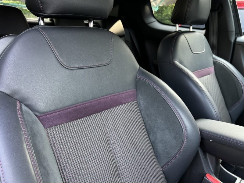 PEUGEOT 208 XY 1.6 E HDI 115 Cv SON JBL TOIT PANORAMIQUE ECRAN TACTILE BLUETOOTH JANTES Garantie 1an