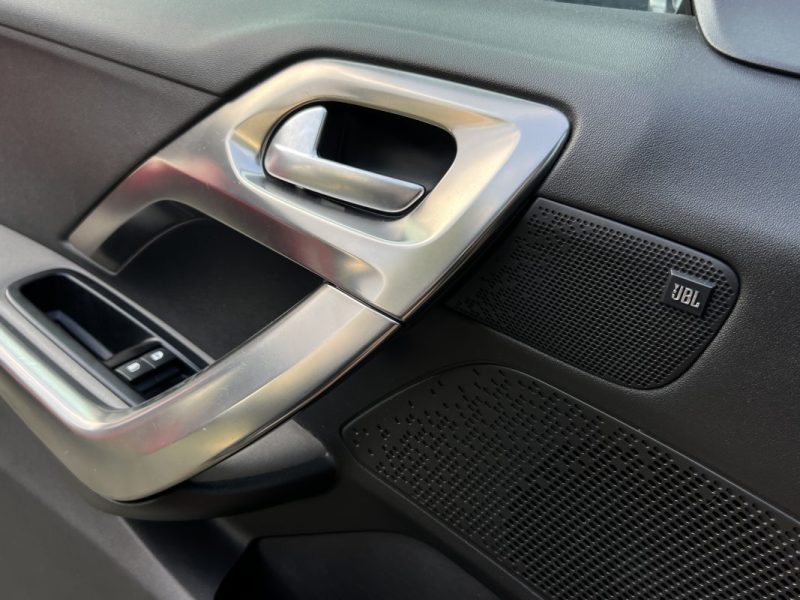 PEUGEOT 208 XY 1.6 E HDI 115 Cv SON JBL TOIT PANORAMIQUE ECRAN TACTILE BLUETOOTH JANTES Garantie 1an