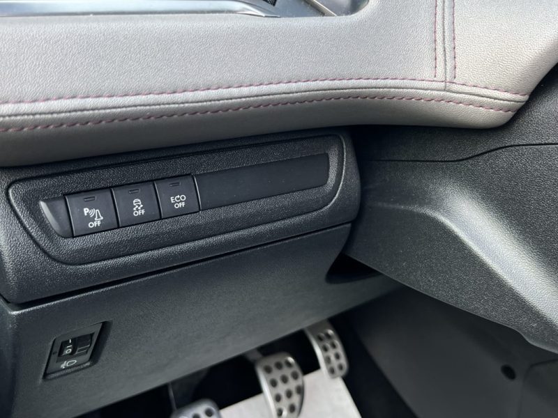PEUGEOT 208 XY 1.6 E HDI 115 Cv SON JBL TOIT PANORAMIQUE ECRAN TACTILE BLUETOOTH JANTES Garantie 1an