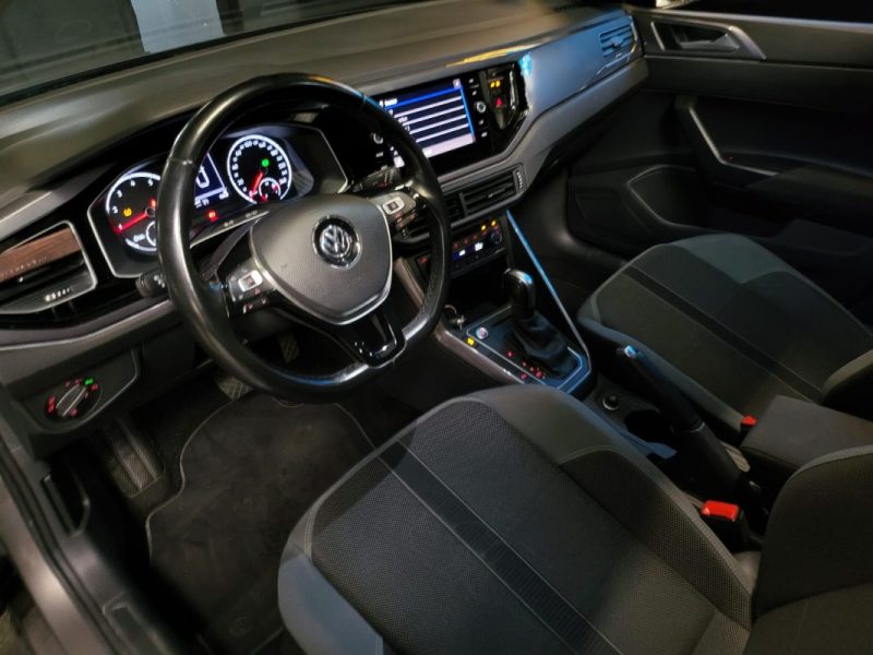VOLKSWAGEN POLO 1.0 TSI 115CV R-LINE / TOIT OUVRANT / CAMERA RECUL / KEYLESS / CARPLAY / 