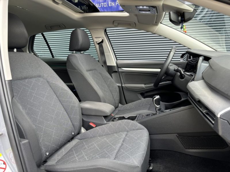 VOLKSWAGEN GOLF 2020