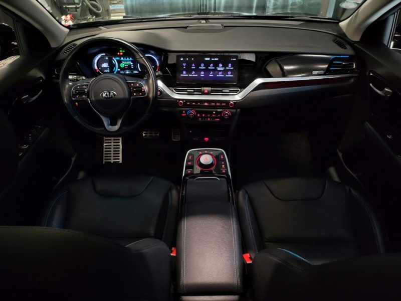 KIA E-NIRO 204CV PREMIUM / TOIT OUVRANT / SIEGES CHAUFFANTS / SONO JBL / CAMERA DE RECUL / CARPLAY /