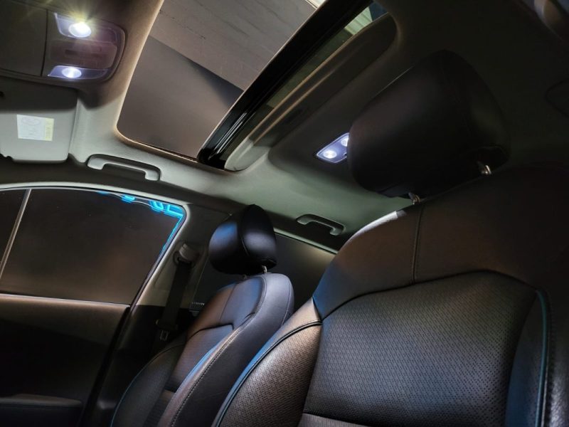 KIA E-NIRO 204CV PREMIUM / TOIT OUVRANT / SIEGES CHAUFFANTS / SONO JBL / CAMERA DE RECUL / CARPLAY /