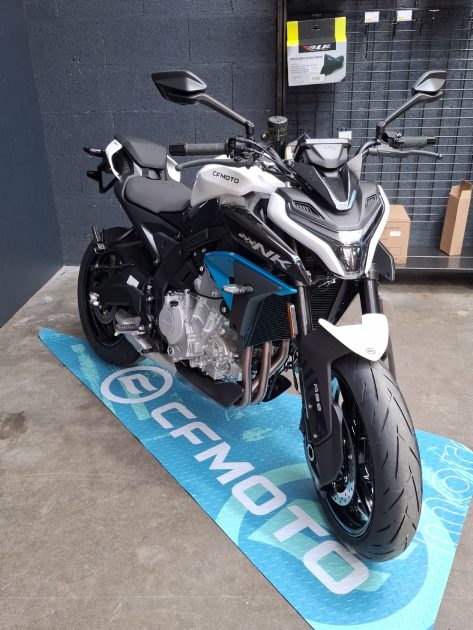 CF MOTO NK 675  2025