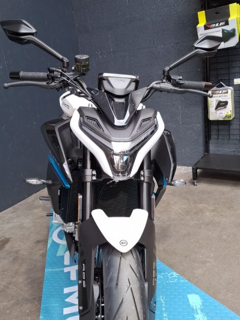 CF MOTO NK 675  2025