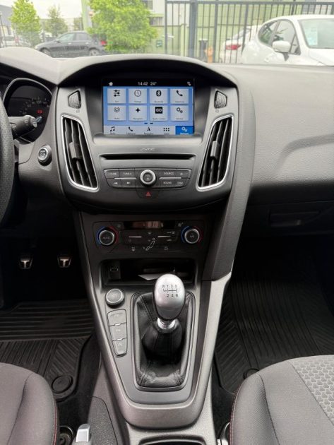 FORD FOCUS Hatchback Phase 2 1.0 SCTi 125 cv 