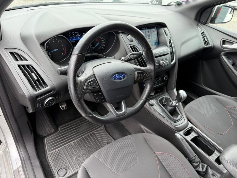 FORD FOCUS Hatchback Phase 2 1.0 SCTi 125 cv 