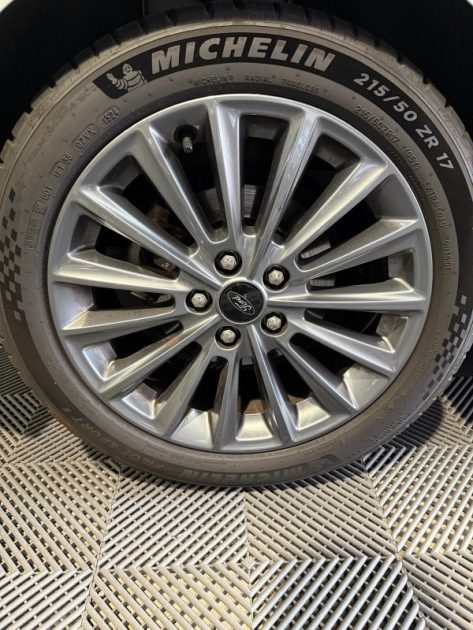 FORD FOCUS Hatchback Phase 2 1.0 SCTi 125 cv 