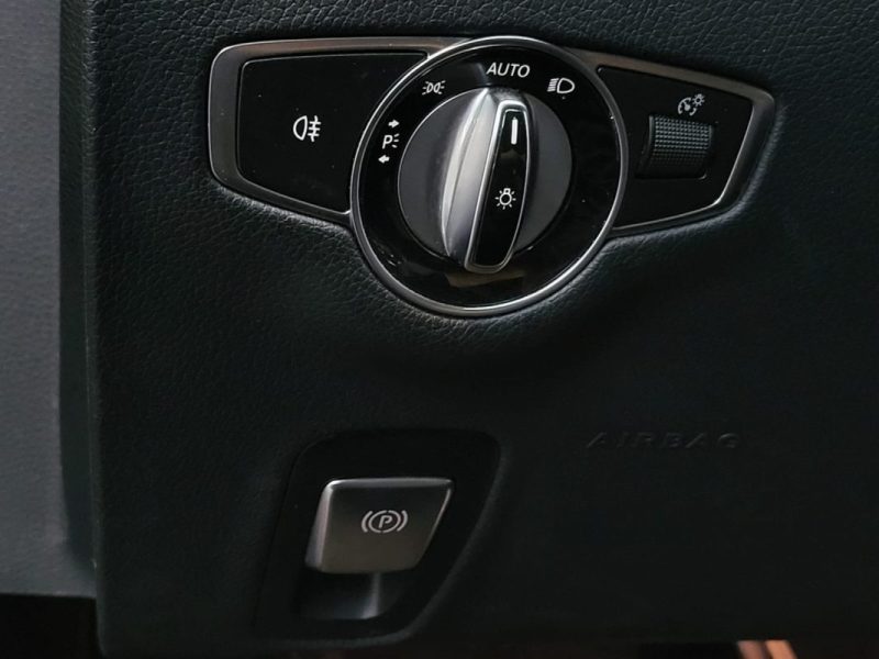 MERCEDES CLASSE E (W213) 220d 194cv Avantgarde 9G-Tronic